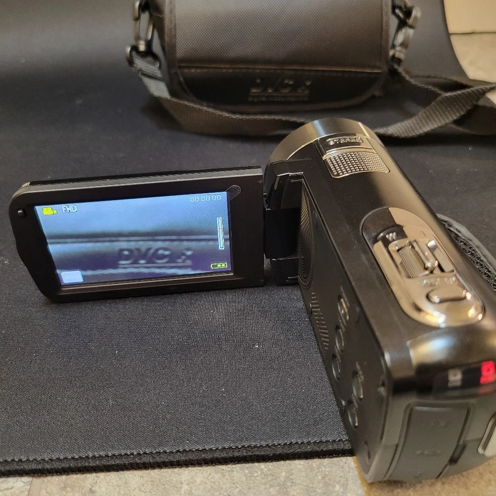 Camera Camcorders, Besteker HD 1080P 24 MP 16X Digital Zoom Video Camcorder